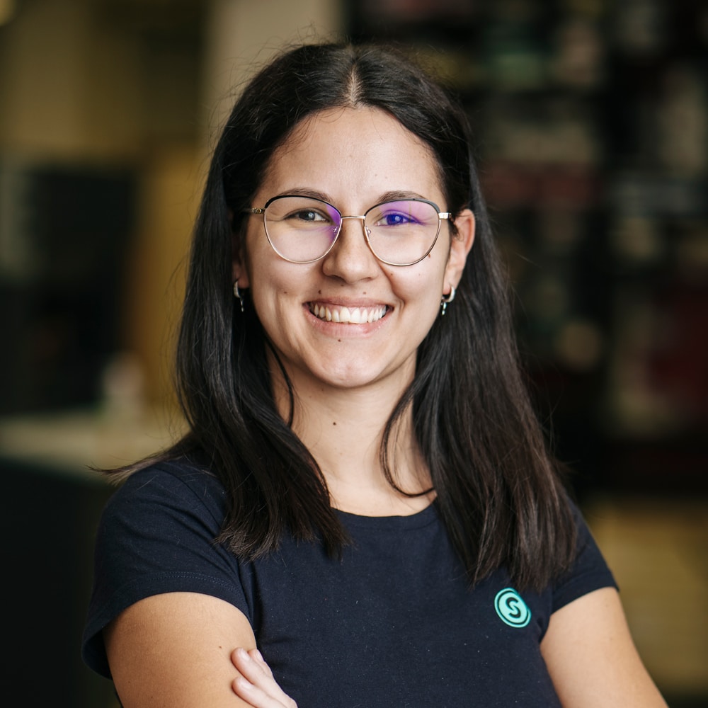 Almedina Bajrami – Postpress-Expertin